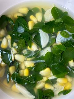 Foto resep Sayur bening daun kelor jagung