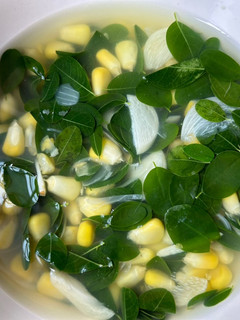 Foto resep Sayur bening daun kelor jagung
