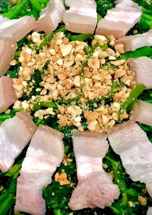 Hình của món Gỏi rau muống thịt luộc.