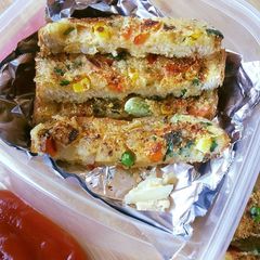 A picture of Rava Toasty Bites.
