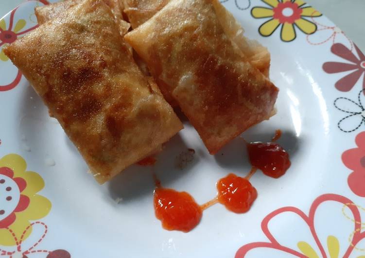 Martabak telur kornet