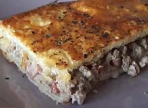 Foto principal de Empanada de carne con hojaldre