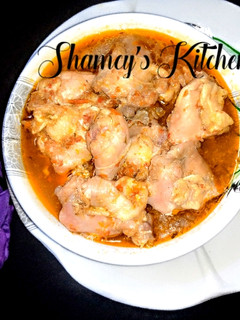 A picture of Chicken pepper soup.