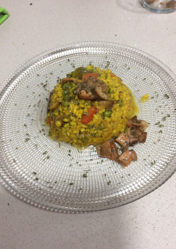 Una foto de Arroz con setas y verduras