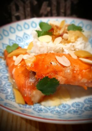 Une photo de Roulés de saumon rôti au citron confit