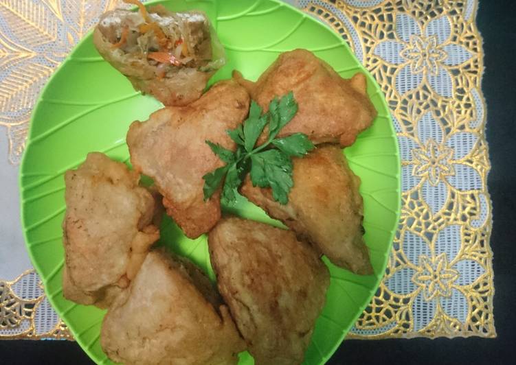 Tahu isi pedas