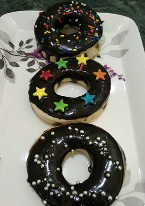 A picture of Eggless Donut.