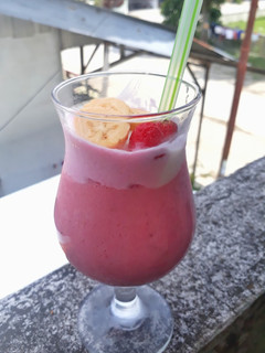 Foto resep Strawberry & banana smoothies 🍓🍌