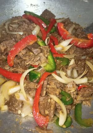 Foto resep Beef yakiniku 🥩🧅🧄💐