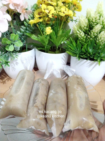 Langkah Mudah untuk Menyiapkan 72. Es LiLin Kacang Hijau, Menggugah Selera