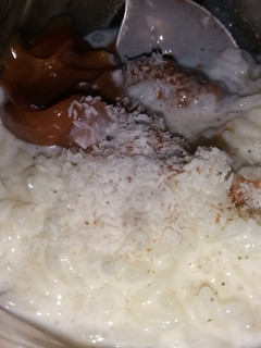 Una foto de Arroz con leche de coco🍚