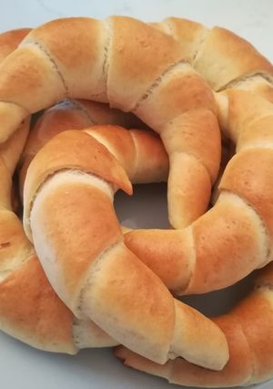 Tejes kifli kelesztés nélkül recept fotója