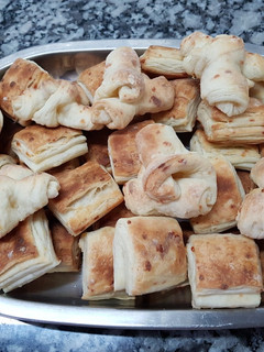 Una foto de Bizcochitos de queso y grasa (libritos y cuernitos)