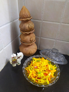 આથેલી લીલી હળદર (Aatheli Lili Haldar Recipe In Gujarati) રેસીપી મુખ્ય ફોટો