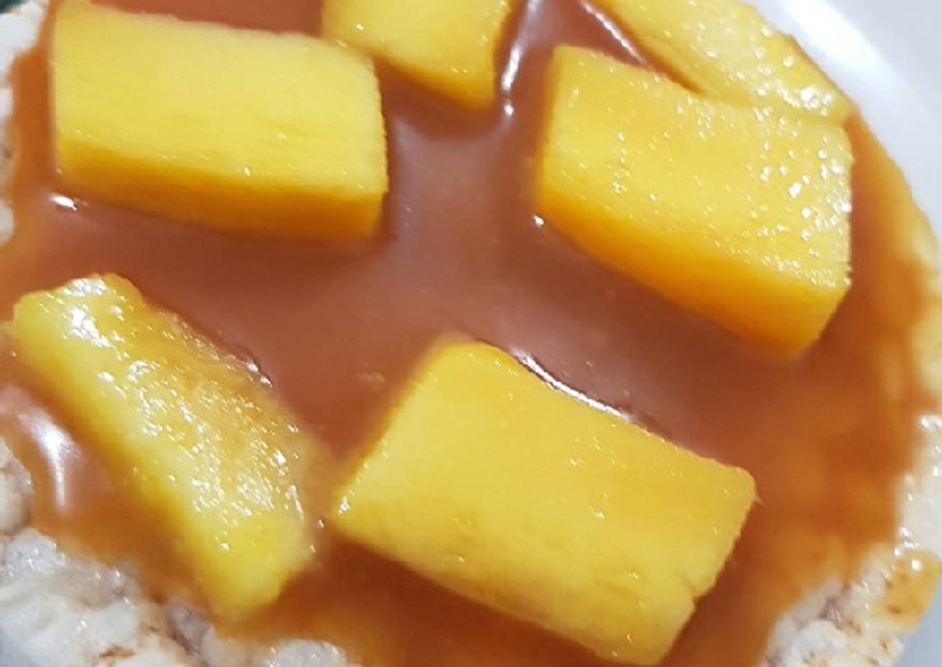 3 colour snack with Rice cake