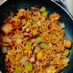 Chilli Paneer Maggi A picture of Chilli Paneer Maggi.
