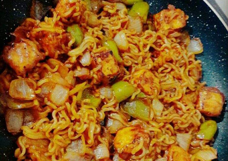 Step-by-Step Guide to Make Quick Chilli Paneer Maggi
