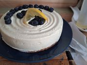 Une photo de entremet citron