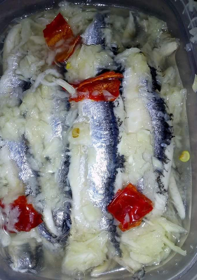 Una foto de Boquerones picantes a la Canaria
