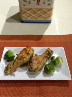 Una foto de Muslos de pollo fritos en el horno