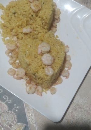 صورة لوصفة ارز بالجمبري بنتو عالم آخر 😍