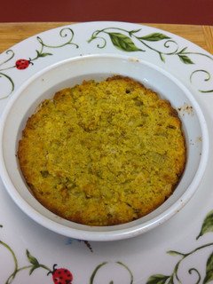 A picture of Lee's Southern Cornbread Dressing.