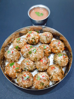 ફરાળી અપ્પમ (Farali Appam Recipe In Gujarati) રેસીપી મુખ્ય ફોટો