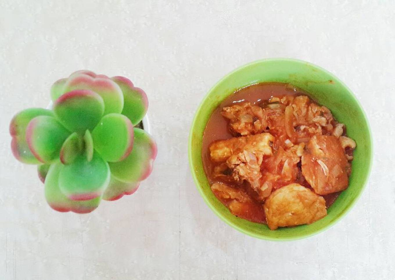 Sup tomat ayam tahu