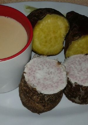 A picture of Heavy healthy breakfast.