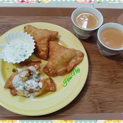 A picture of Aloo ke SAMOSA.