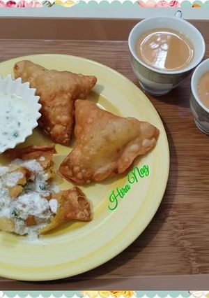 A picture of Aloo ke SAMOSA.