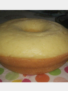 Una foto de Budín de limón, húmedo y esponjoso