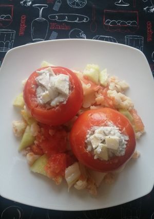 Una foto de Tomates rellenos 🍅