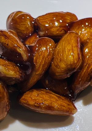 A picture of Orange Candied Almonds.