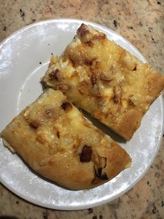 Kenyérlángos (bőséges) recept fotója
