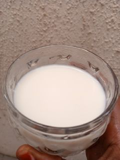 Lemon dabino da madara ainihin hoton girkin