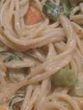 Random creamy vegetable spaghetti with garlic