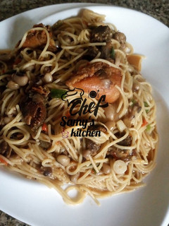 A picture of Simple Spaghetti and bean.