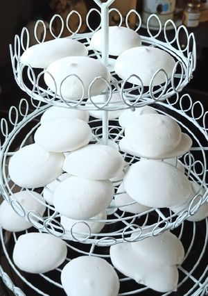 Une photo de Meringues vegan au jus de Pois chiches