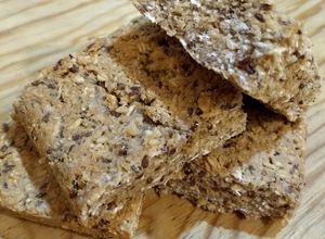 Una foto de Barras de avena con linaza altas en proteína