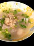 Canh khoai môn nấu đuôi heo