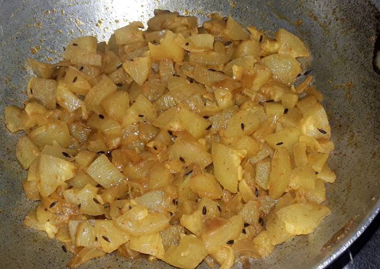 Steps to Prepare Perfect Lauki ki sabji