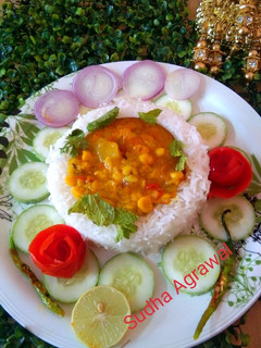 लौकी चना दाल और चावल (Lauki Chana Dal aur Chawal Recipe in Hindi रेसिपी मुख्य फोटो