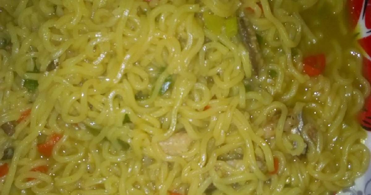 Noodles with sardines Recipe by Phariey's Kitchen Cookpad