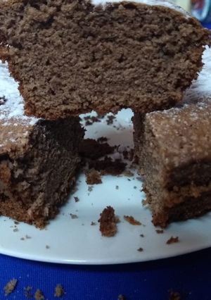 Una foto de Bizcochuelo de chocolate súper fácil 🥰