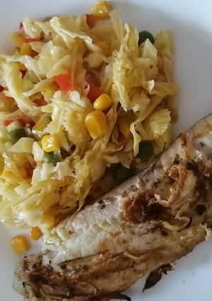 Una foto de Ensalada de repollo cocido
