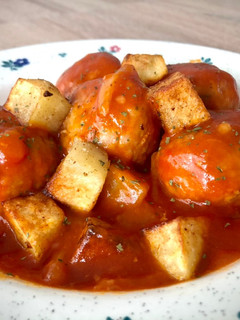 Una foto de Albóndigas con tomate 🇪🇸