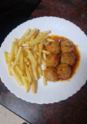 Una foto de Albóndigas de cerdo en salsa