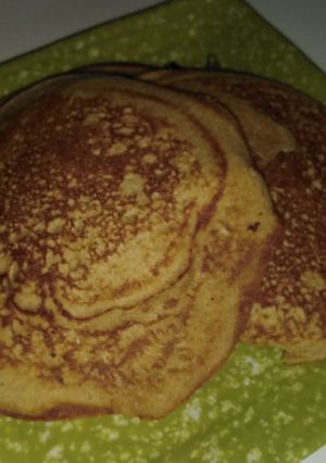 A picture of Banana -Oat pancake.