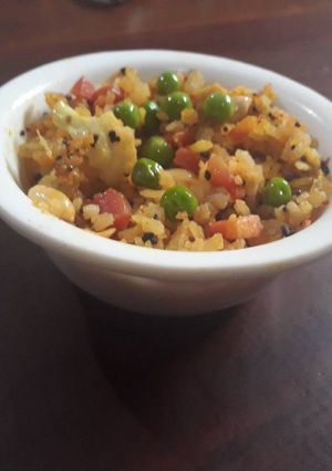 A picture of Gujrati Peas Poha.